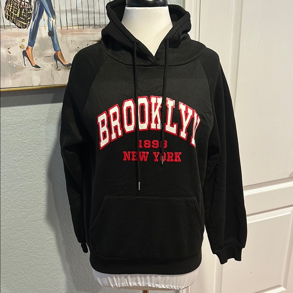Brooklyn Sz XS 1898 New York Black Hoodie • NEW!